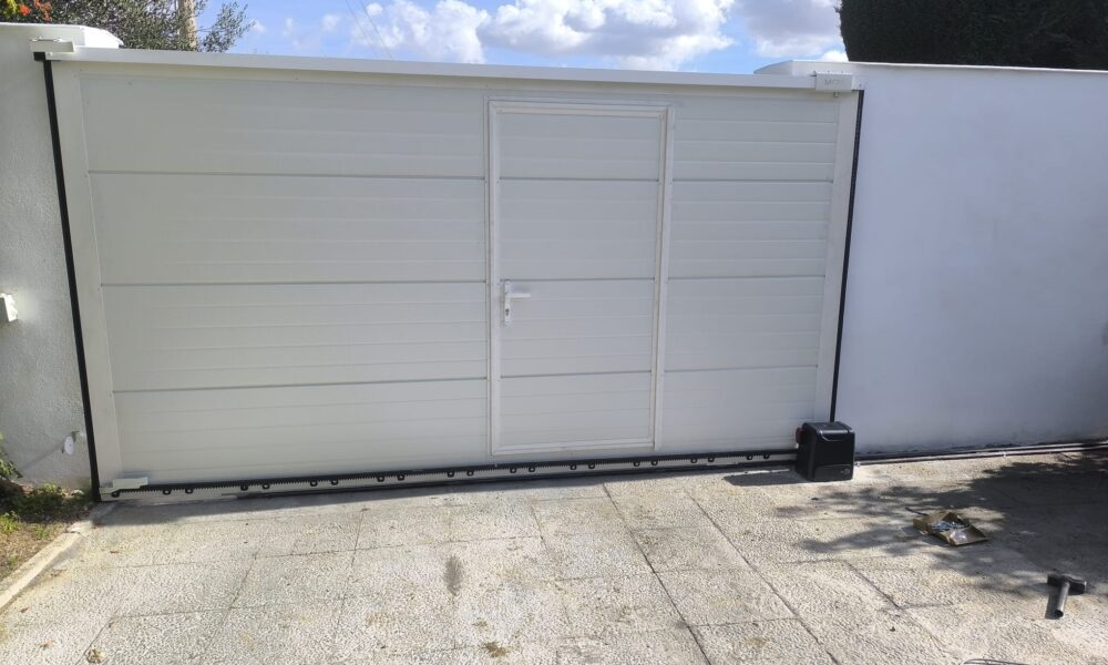 Puertas automáticas en Valencina de la Concepción - rollmatic.es