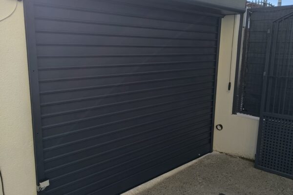 Puertas automáticas en Olivares - rollmatic.es