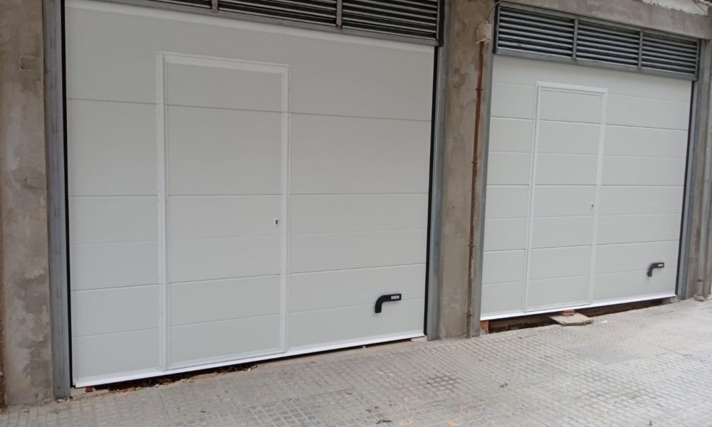 Puertas automáticas en Huelva | Rollmatic