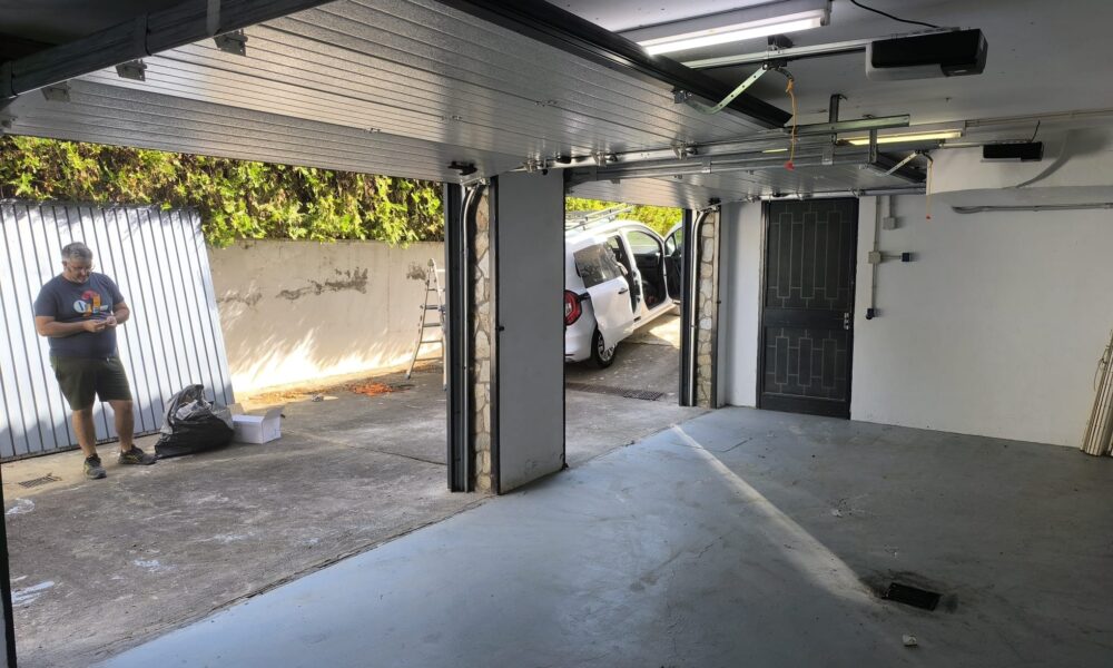 Puertas automáticas en Aznalcázar - rollmatic.es 